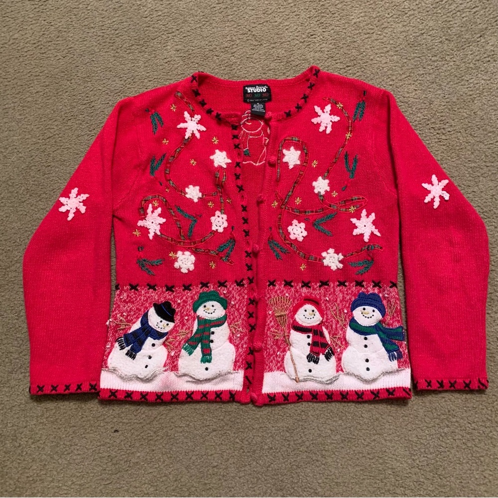 Womens studio originals red snowman Christmas sweater button up cardigan M